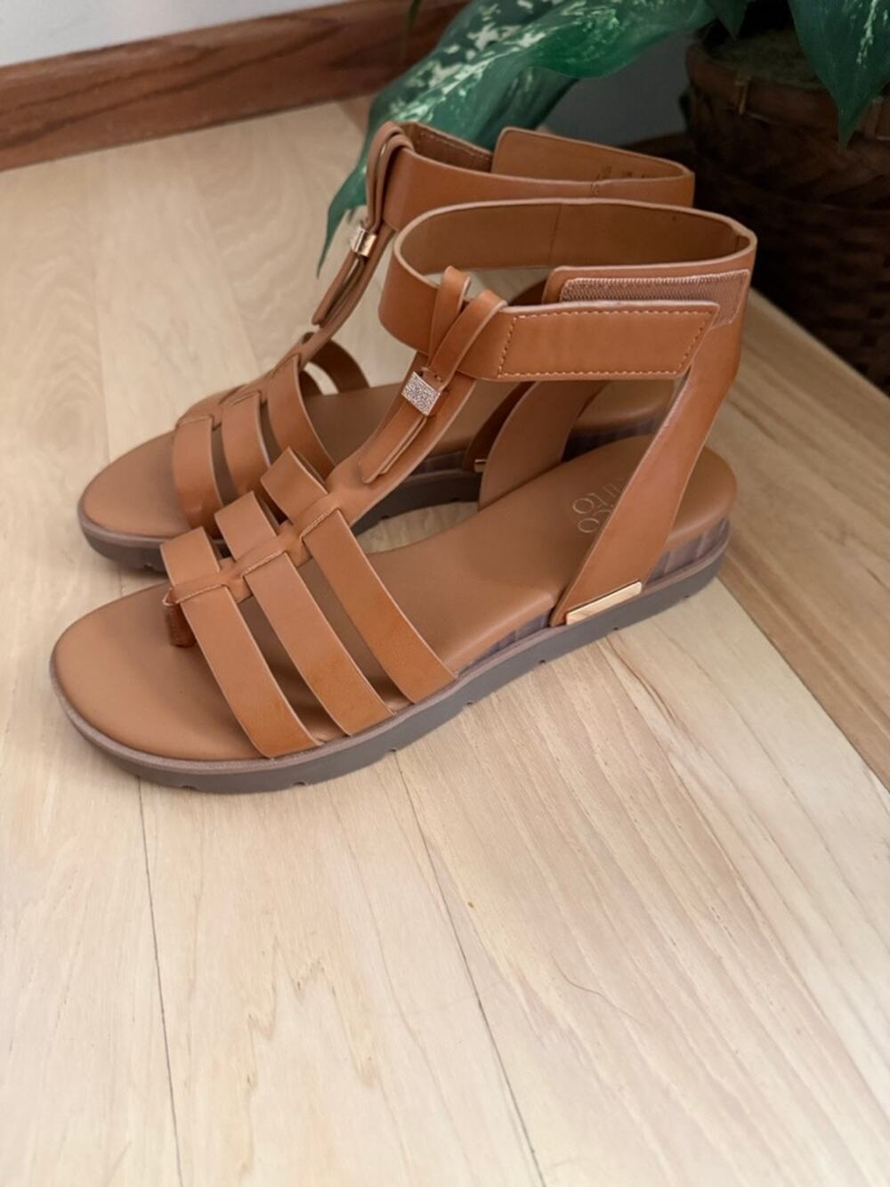 Franco Sarto Dosha gladiator sandals